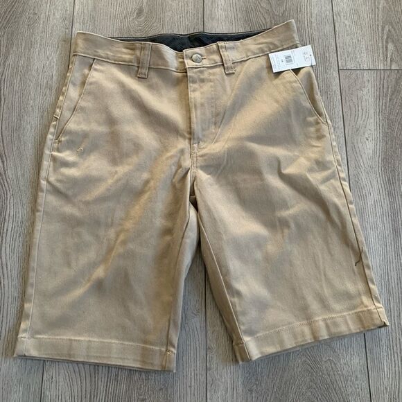 Volcom Monty stretch Youth shorts perfect for summer - Picture 1 of 4